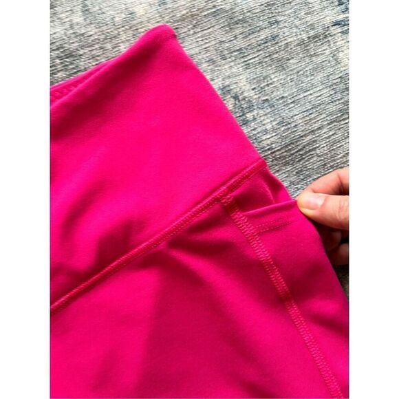 Victoria's Secret Sport Pink Knockout Capri Length Athletic Leggings M - Picture 5 of 9